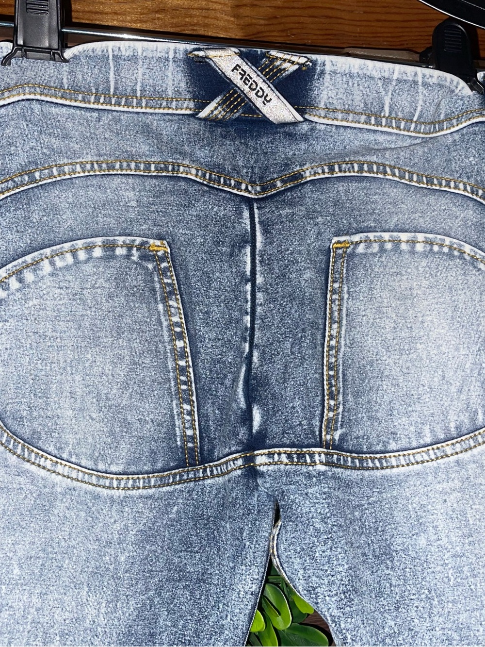 Freddy Women’s Slim Straight Jeans - Picture 3 of 9